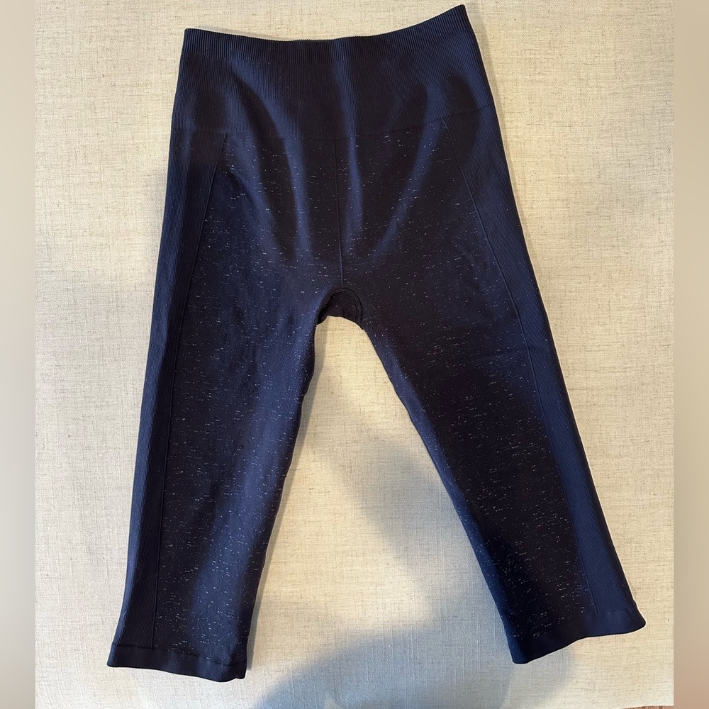 Lululemon cropped capris